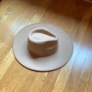 Vici Rocky Mountain Hat Tan